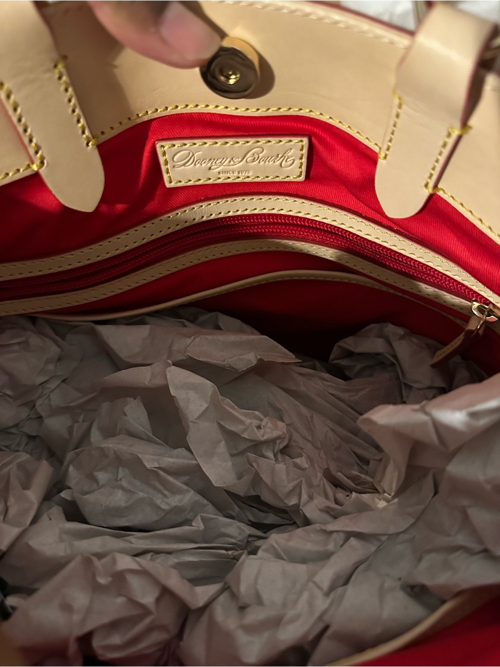 Dooney & Bourke - Art Deco Brenna Tote - New - Picture 9 of 10